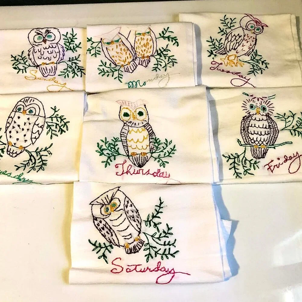 Set 7 Vintage 1970s Collectible Embroidered Tea Towels Owls Days Of The Week